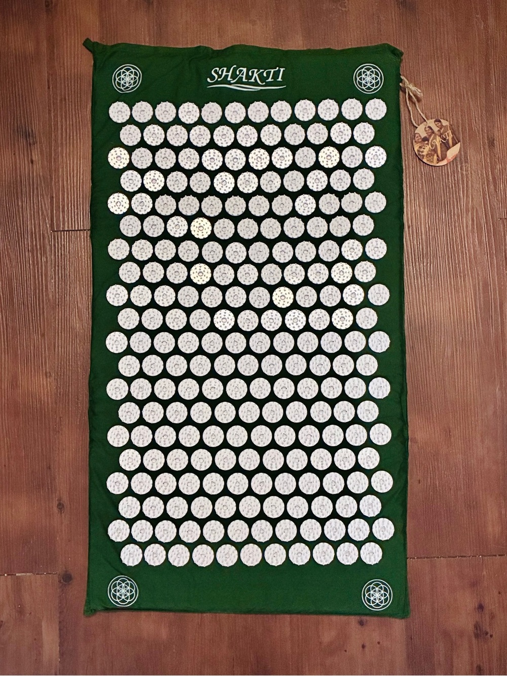 Shakti Acupressure Mat - Green with White Flower Discs